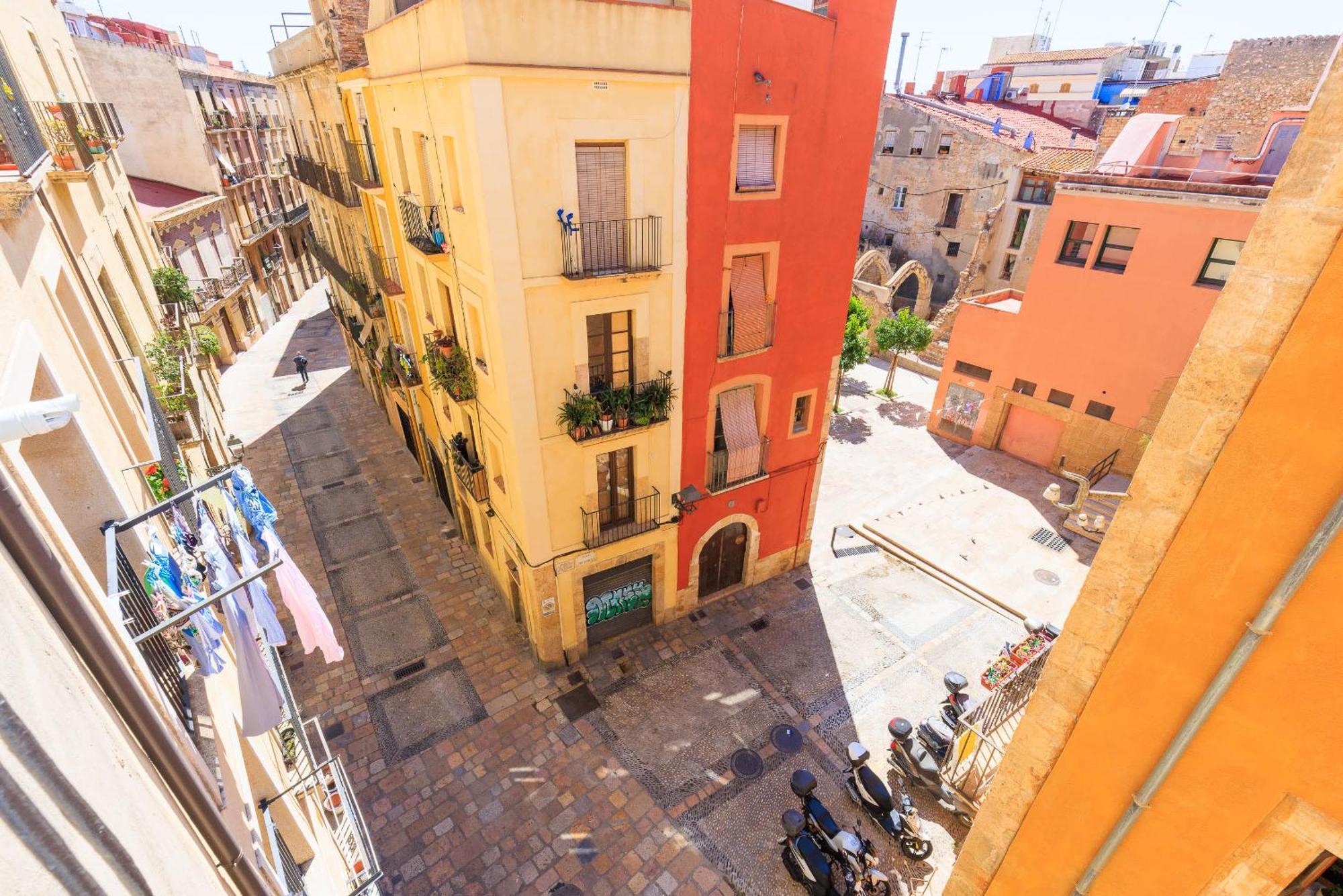 Citywall By Tarragonadays * Tarragona